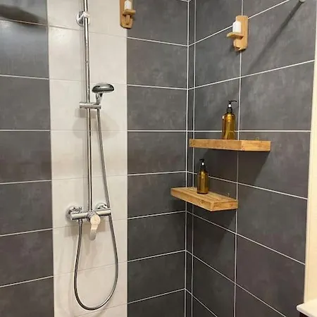 - Note Boisee - Terrasse & Parking Daire *